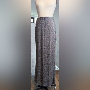 BCBG silver brown long pull on skirt size Med